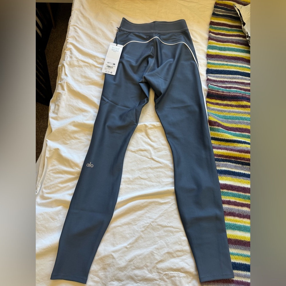 NWT! ALO AIRLIFT HIGH WAIST SUIT UP LEGGINGS - Picture 11 of 14